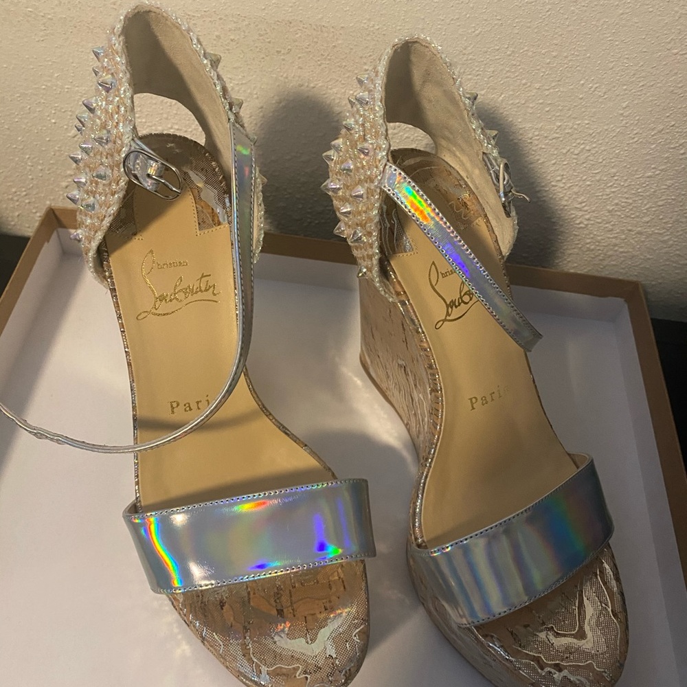 Christian Louboutin Bellamonica wedges!!